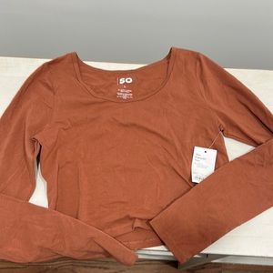 Long sleeve size large SO cropped shirt